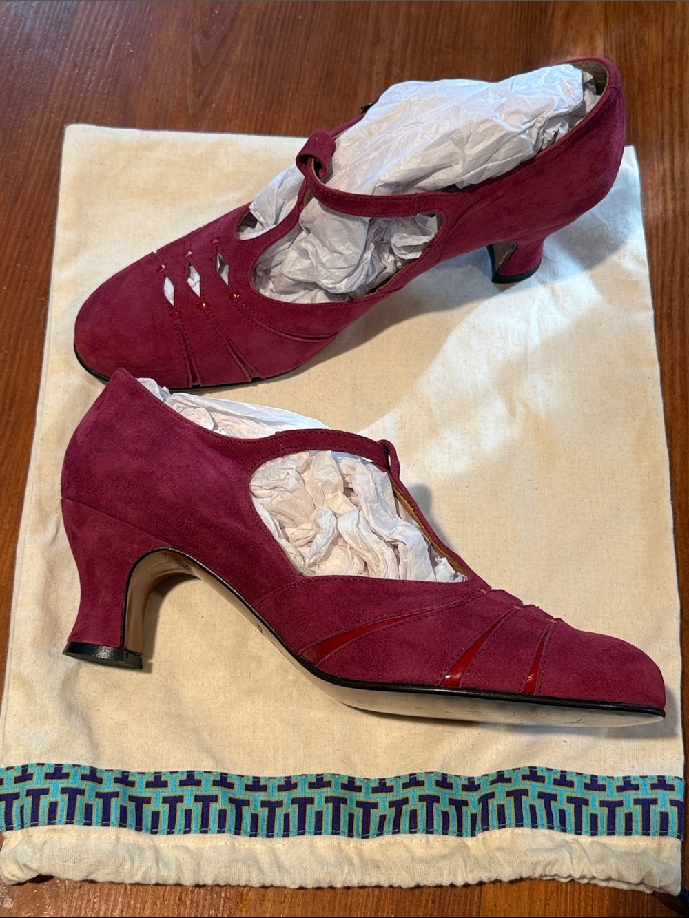 Re-Mix Repro 1920’s Classic Burgundy Suede T-Strap Heels for Women